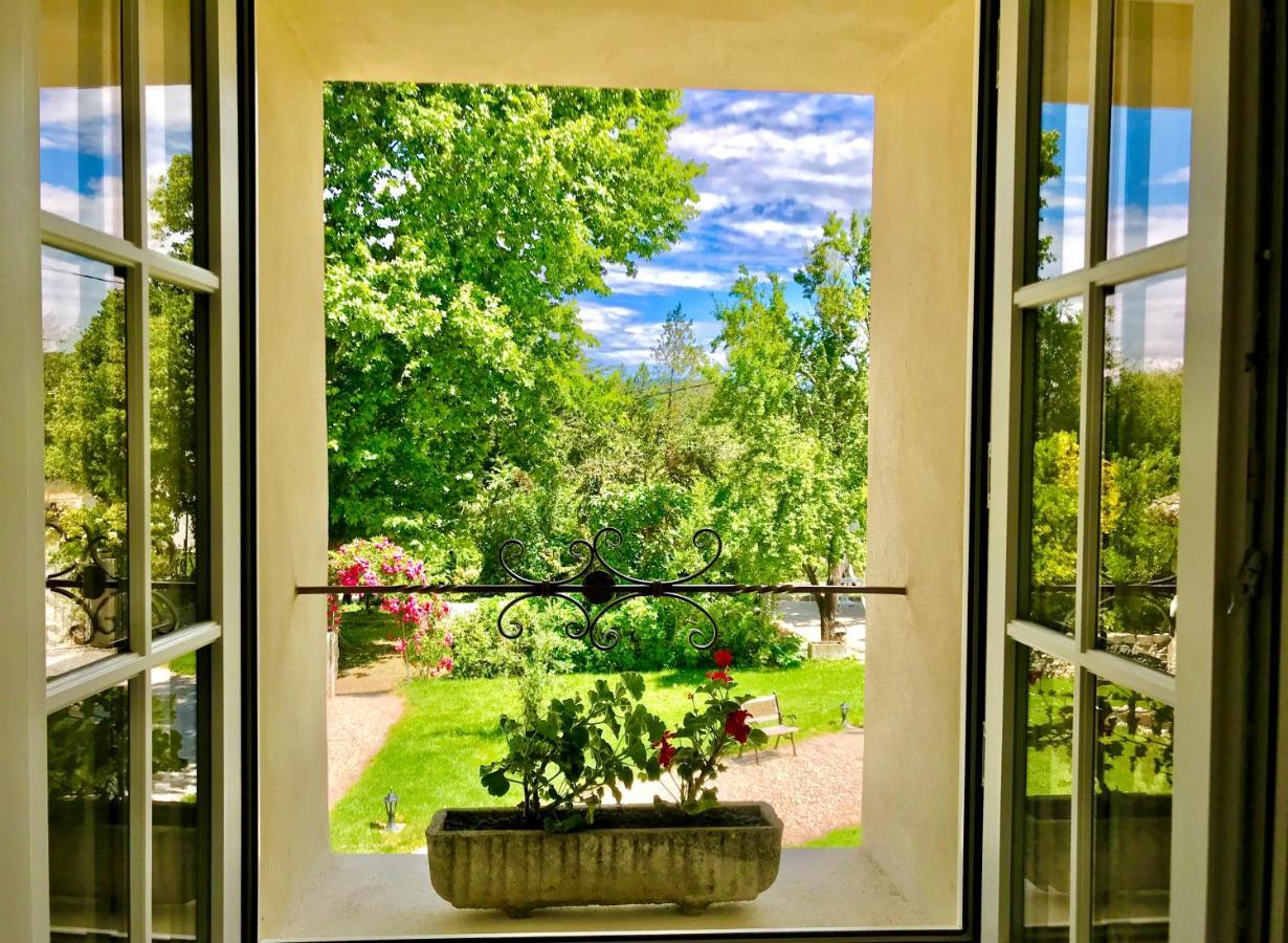 Bed and Breakfast Domaine De La Brave Pernes-les-Fontaines Zimmer foto
