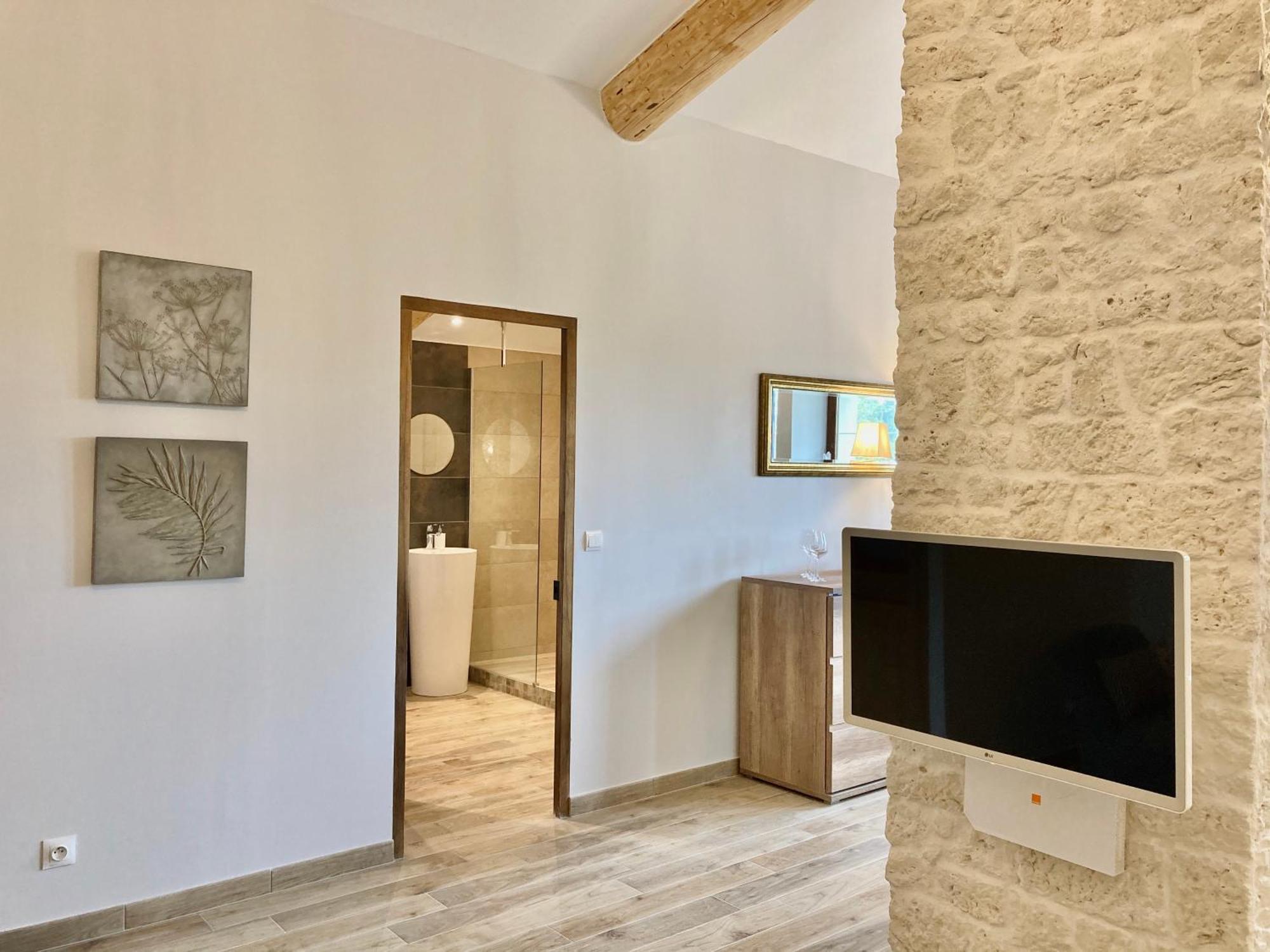 Bed and Breakfast Domaine De La Brave Pernes-les-Fontaines Zimmer foto